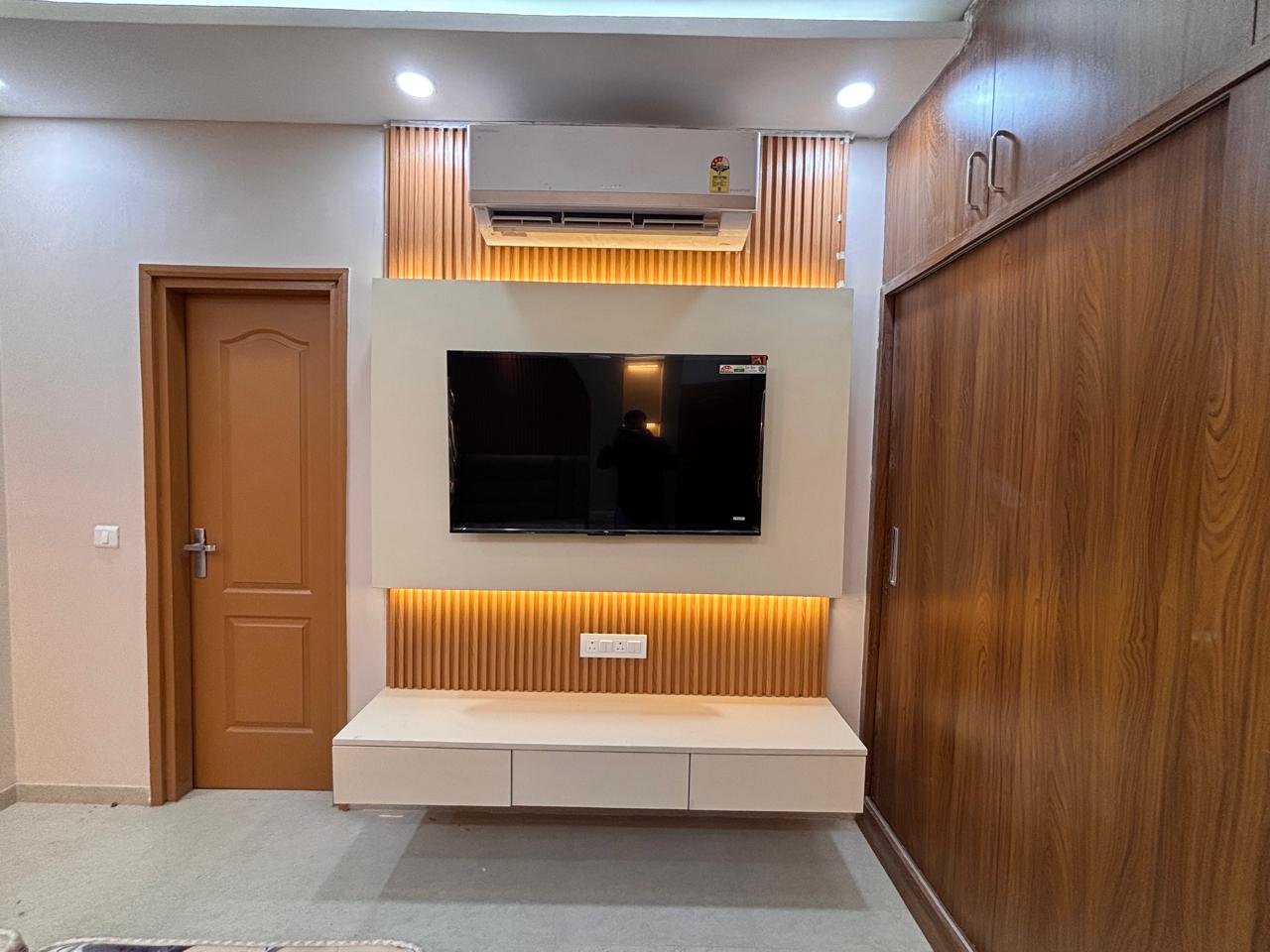 3 BHK flat mansarovar 2